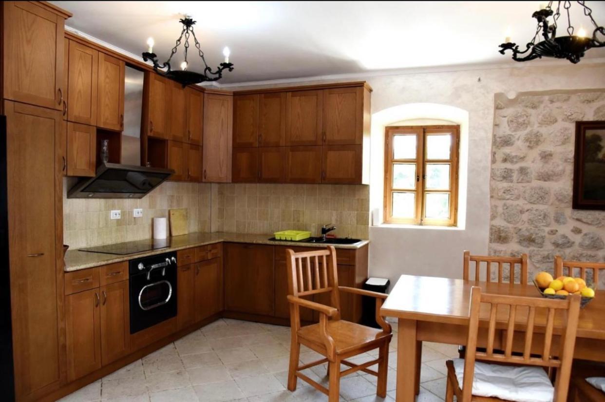 Apartments Barba 코토르 외부 사진