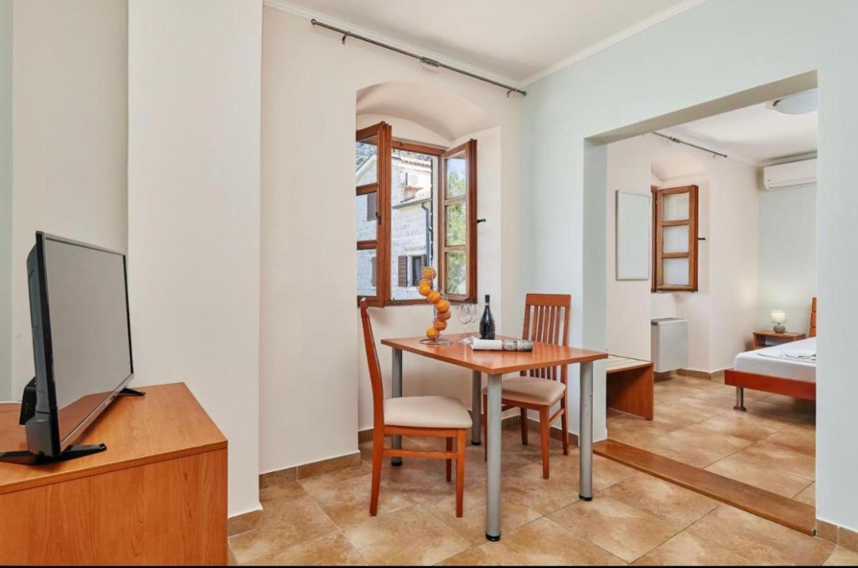 Apartments Barba 코토르 외부 사진